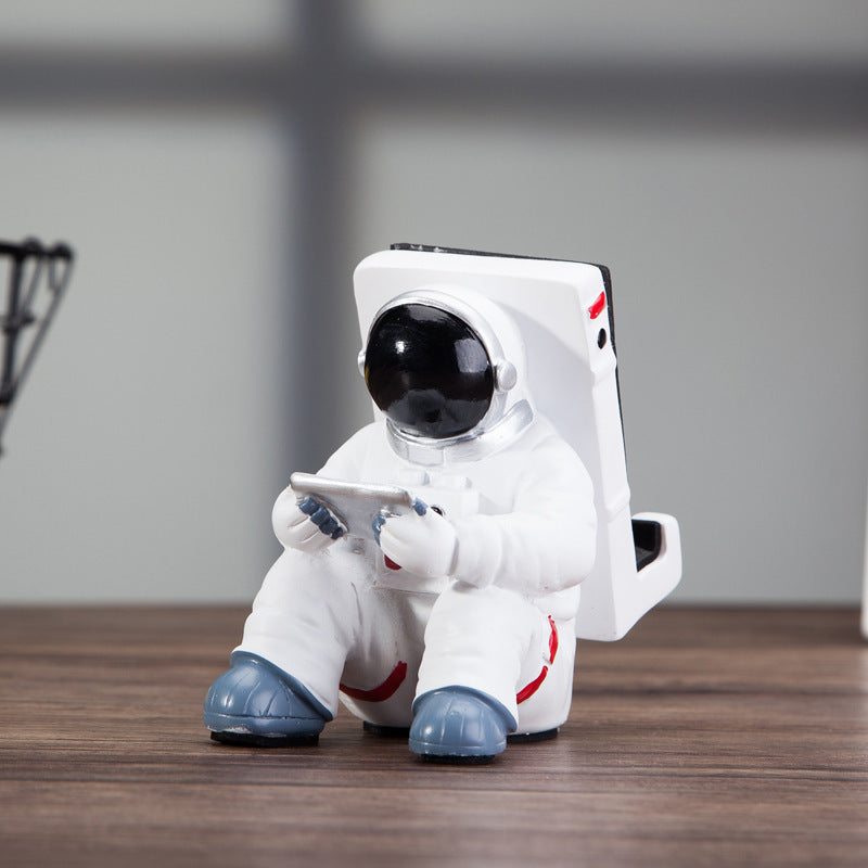 Astronaut Mobile Stand: Creative Desk Décor for Students