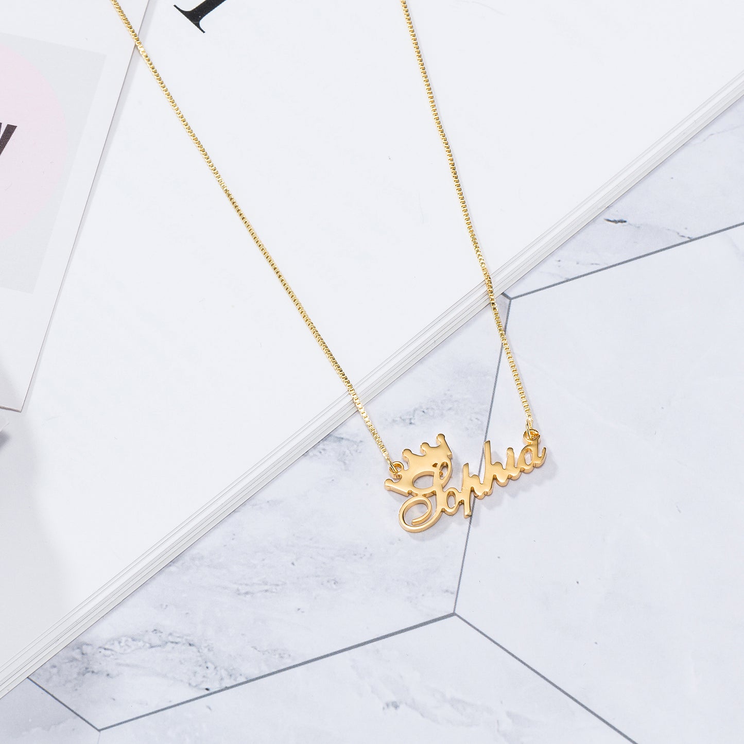 Exquisite Crown / Custom Name Necklace